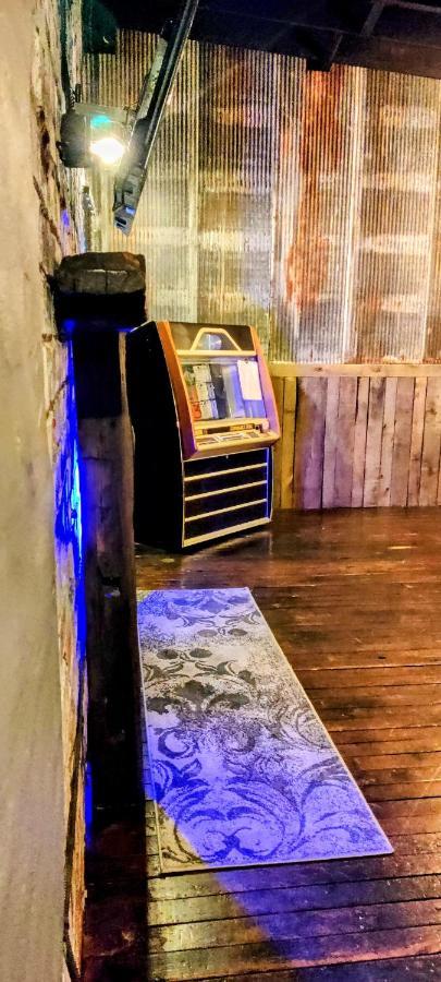 Appartamento Hocking Hills Rusty Lofts Logan Esterno foto