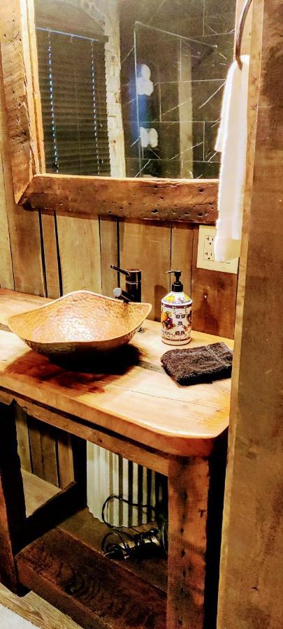 Appartamento Hocking Hills Rusty Lofts Logan Esterno foto