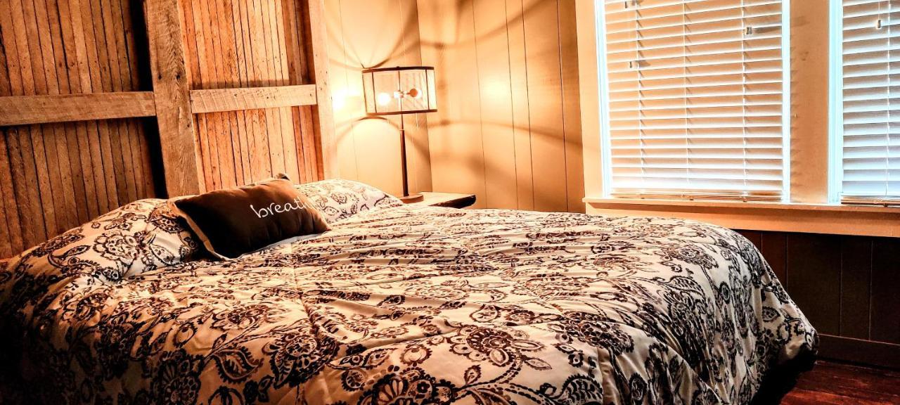 Appartamento Hocking Hills Rusty Lofts Logan Esterno foto